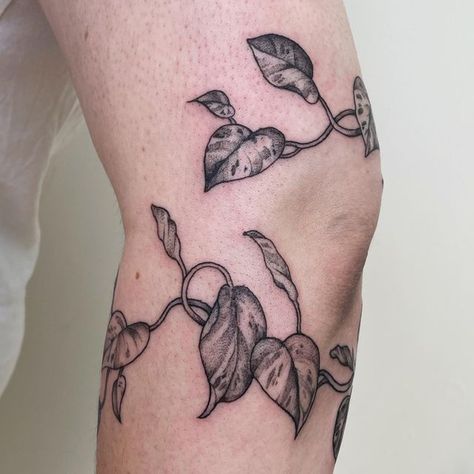 Ivy Tattoo, Around Arm Tattoo, Free Hand Tattoo, Vine Tattoos, Plant Tattoo, Botanical Tattoo, Knee Tattoo, September 17, Simplistic Tattoos