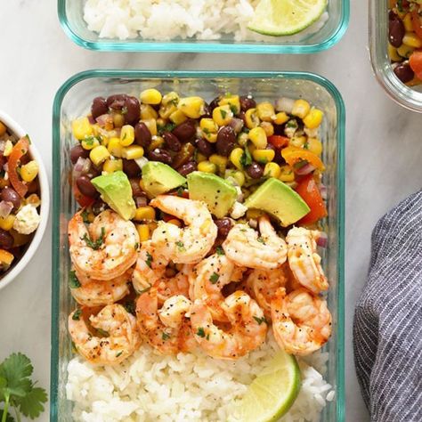 These Fresh Grilled Shrimp Meal Prep Bowls are about to become your go-to meal prep recipe for the week! With perfectly marinaded grilled shrimp, an easy to make black bean corn salad and a side of rice, this balanced meal really jazzes up lunches on the go. Shrimp Meal Prep, Flavorful Shrimp, Fit Foodie Finds, Pork Rib Recipes, Prep Bowls, Fit Foodie, Easy Healthy Meal Prep, Macro Meals, Prepped Lunches