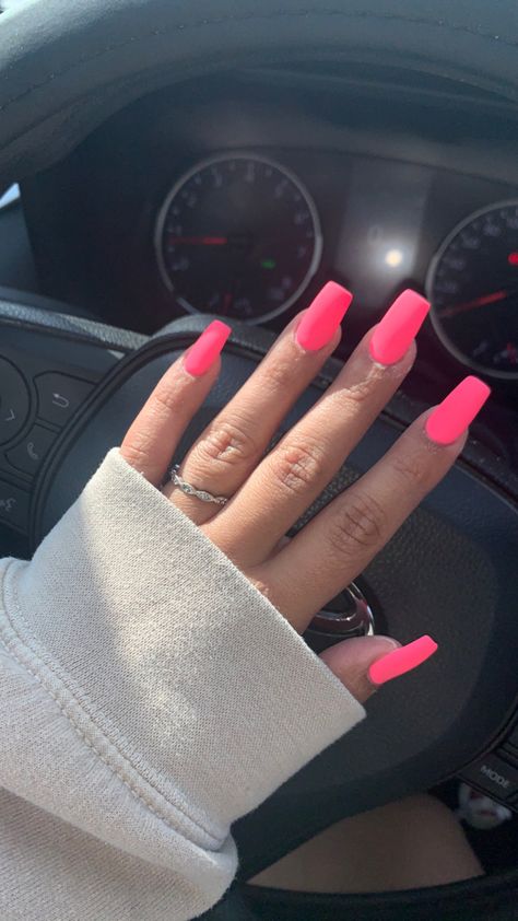 Hot Pink Matte Acrylic Nails, All Pink Acrylic Nails, Hot Pink Matte Nails, Bb Nails, Pink Matte Nails, Matte Acrylic Nails, White Acrylic Nails, All Pink, Pink Acrylic