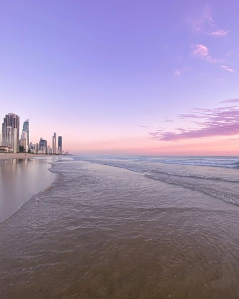 Brisbane Australia Beach, Brisbane Australia Photography, Spring Aesthetic Australia, Spring In Australia, Brisbane Australia Aesthetic, Brisbane Lifestyle, Brisbane Aesthetic, Beach Sunrise Aesthetic, Brisbane Beach