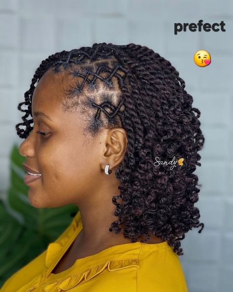 Nigerian Hairstyles, Wedding Bob, Braids Weave, Black Hair Protective Styles, Natural Hair Mohawk, Short Hair Twist Styles, Latest Hair Braids, Natural Updo, Flat Twists