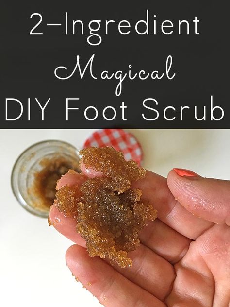 Foot Scrub Recipe, Homemade Foot Scrub, Peppermint Foot Scrub, Dry Cracked Heels, Sugar Scrub Recipe, Dry Skin Remedies, Sugar Scrub Diy, Foot Scrub, Beauty Diy