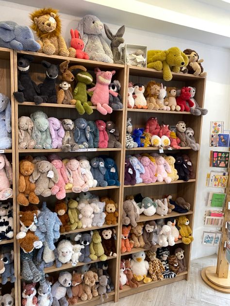 Jellycat Storage, Jellycat Collection, Jellycat Bunny, Jellycat Stuffed Animals, Cute Squishies, Stuffed Animal Storage, Cute Animals Images, Birthday Wishlist, Cute Stuffed Animals