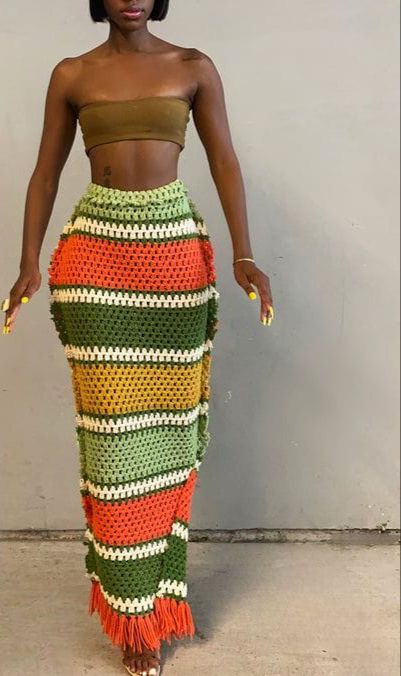 Cute Crochet Skirt, Crochet Long Skirt, African Crochet, Crochet Skirt Outfit, Reversible Crochet, Skirt Patterns, Mode Crochet, Crochet Business, Crochet Clothing And Accessories