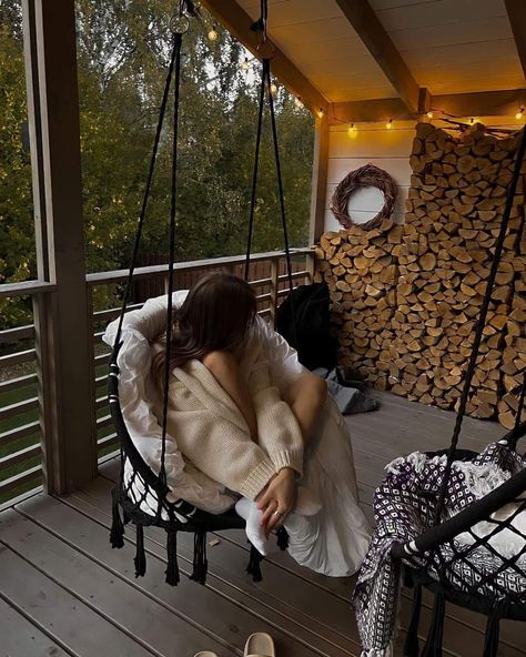 Cabin.Life - Cabin.Life Pluviophile🌧✨ Cabins🏚 and Fairy... Cabin Photoshoot, Cabin Trip, Always Tired, Wine Night, Aesthetic Autumn, Mountain Scene, Cabin Life, Upper East Side, Autumn Vibes