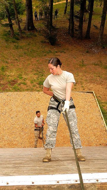 National Guard Aesthetic, Us Army Women, Air Cadets, Future Marine, Female Army Soldier, Make Eyes Pop, Military Woman, Military Aesthetic, Female Cop