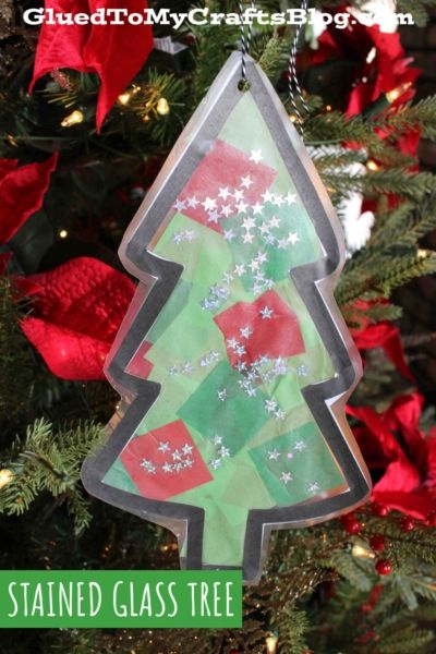 Holiday Tree Craft, Classroom Christmas Crafts, December Preschool, Toddlers Crafts, Stained Glass Christmas Tree, Childrens Christmas Crafts, Stick Christmas Tree, December Crafts, Classroom Christmas