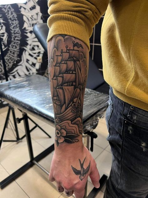 Forearm Ship Tattoo, Sailor Ship Tattoo, Creative Traditional Tattoo, Traditional Tattoos Ship, Traditional Ocean Tattoo Sleeve, Sailor Tattoo Sleeve, Ship Arm Tattoo, Ship Sleeve Tattoo, Ship Tattoos For Men