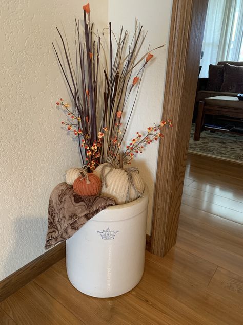 Crock Fall Decor, Antique Crock Decorating Ideas, How To Decorate A Crock For Fall, Fall Crock Decor, Antique Planter Ideas, 20 Gallon Crock Decorating Ideas, Antique Jug Decor Ideas, Vintage Crock Decorating Ideas, Crock Decor Farmhouse Style