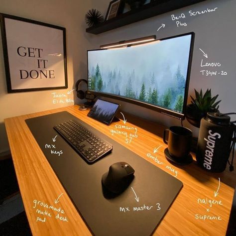 Minimal Desk Setup, Minimal Desk, Computer Gaming Room, Dream Desk, Computer Desk Setup, Desk Setups, Home Studio Setup, Desktop Setup, Bedroom Setup