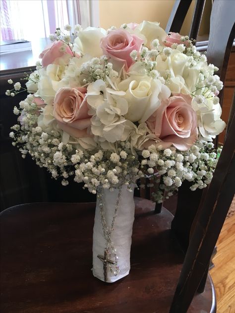 Love the cross added to this bouquet. Fresh Flower Hand Bouquet Wedding, Pink Ramos Quince, Bouquet For Engagement, Pink Wedding Flowers Bouquet, Quince Bouquet, Groom Bouquet, Quinceanera Bouquet, Wedding Bouquets Bride, Wedding Bouquets Pink