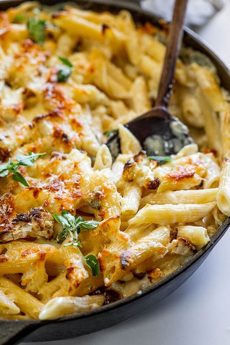 Creamy Cauliflower Pasta, Pasta With Cauliflower Recipes, Cauliflower Pasta Bake, Pasta With Cauliflower, Student Meals, Mac And Cheese Pasta, Carrot Pasta, Cauliflower Pasta, Sausage Bake