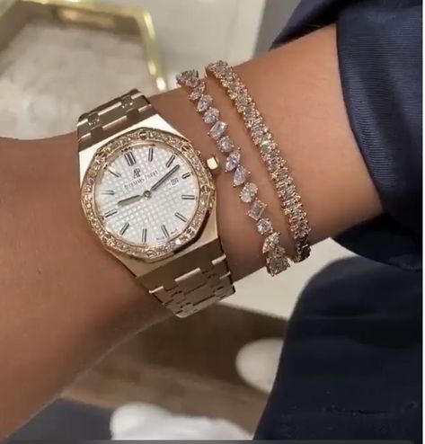 Ap Watch Women, Watches Women Aesthetic, Classy Watches Women, Diamond Watches Women, Luxury Couple, Rolex Watches Women, Expensive Jewelry Luxury, Luxe Jewelry, Watches Women