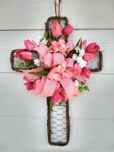 Easter Wreath Cross, Wire Wreaths, Easter Cross Wreath, Cross Wreath Diy, Cross Wreaths, Christian Wreath, Wreath Hydrangea, Wreath Cross, Wreath Inspiration