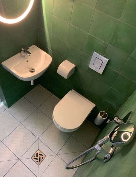 30 Small Bathrooms Full of Big Ideas Toilet Inside Shower Wet Rooms, Shower For Small Space, Small Wet Room Ideas With Toilet And Sink, Tiny Shower Stall, Very Small Full Bathroom, Tiny Rectangular Bathroom Ideas, Sink In Shower Small Spaces, Attic Wet Room, Micro Bathroom Ideas Layout