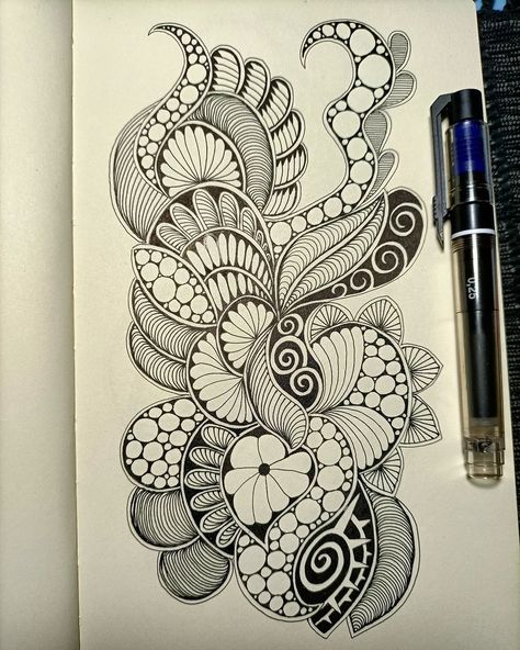 Unique Zentangle Drawings, Plant Zentangle, Spiritual Zentangle Art, Full Page Zentangle, Trippy Zentangle Patterns, Meditative Doodling, Ink Drawings, Markers Drawing Ideas, Doodle Art For Beginners