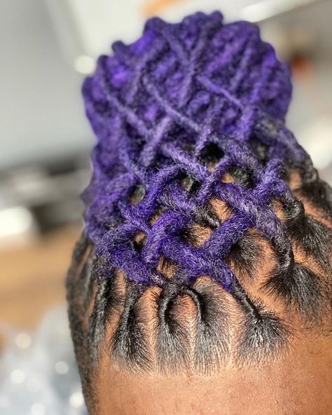 Sherelle Holder™️ on Instagram: “Basket weave Saturday 🧺 KARIBBEAN KINKS NATURAL HAIR SALON #karibbeankinks #whatsyourtxture #locstyles #loctician #loccurls…” Basket Weave Dreadlocks, Weave Locs, Natural Hair Salon, Natural Hair Salons, Dreadlock Hairstyles, Locs Hairstyles, Loc Styles, Hairstyles Black, Basket Weave