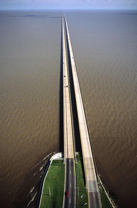 A bridge too far? Longest bridges around the world - in pictures | World news | The Guardian A Bridge Too Far, Scary Bridges, Bridge Drawing, Road Highway, Lake Pontchartrain, Bridge Over Troubled Water, Road Bridge, Star Trails, Scary Places