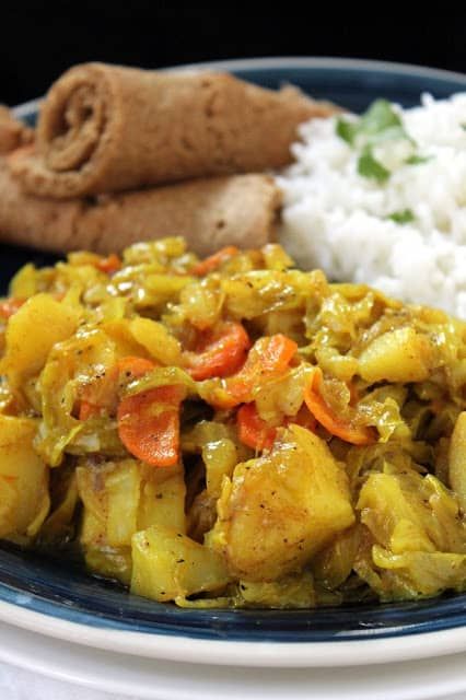 Tikel Gomen : Ethiopian Cabbage Dish - thestayathomechef.com Ethiopian Cabbage, Ethiopian Food, One Pot Meal, Cabbage Recipes, African Food, Veggie Dishes, Vegan Dinners, International Recipes, Vegetable Dishes