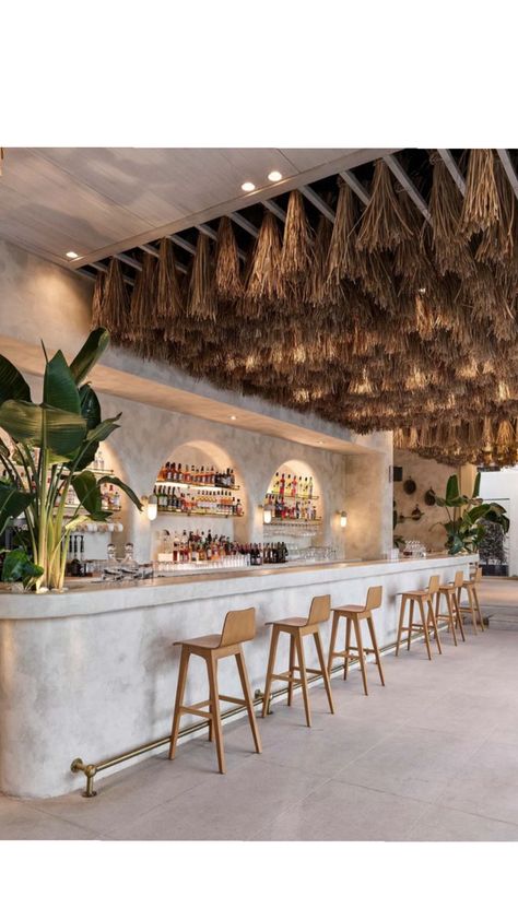 Boho Restaurant, Cafe Design Inspiration, Tulum Restaurants, Rooftop Restaurant Design, Bali Restaurant, Beach House Room, Spanish Home Decor, Café Design, Coffee Shop Interior Design