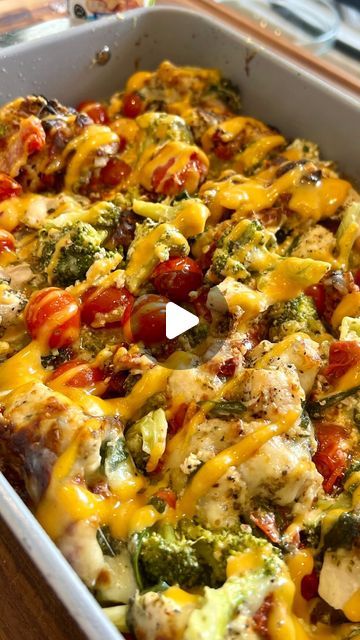 Mayra Wendolyne | Low Carb Love on Instagram: "TUSCAN CHICKEN BAKE (low carb!!)🤤 

Have you tried this? #ChosenPartner

If you only have about 10 minutes to prep for dinner, this recipe is for you! This dish is packed with protein and has so much flavor! 

All you need is: 
2 cups broccoli florets
1 cup cherry tomatoes 
1 cup spinach
2 chicken breasts
1 tbsp @chosenfoods 100% avocado oil spray 
1 tsp onion powder 
1 tsp garlic powder 
1 tsp Italian seasoning 
Salt & pepper to taste
1/3 cup sun-dried tomatoes
3 garlic cloves, minced 
1 cup half & half (or you can use heavy cream) 
1/4 cup grated parmesan cheese 
1/2 cup shredded mozzarella 
@chosenfoods chicken sauce (clean ingredients!)

Directions:
1.	Preheat your oven to 400F.
2.	Add the broccoli, cherry tomatoes, spinach, and chicken b Low Carb Tuscan Chicken Bake With Broccoli, Low Carb Love Tuscan Chicken Bake, Tuscan Chicken Bake With Broccoli, Tuscan Chicken Bake Low Carb, Low Carb Tuscan Chicken, Tuscan Chicken Bake Low Carb Broccoli, Chicken Broccoli Tomato Recipe, Chicken Spinach Broccoli Recipes, Tuscan Chicken Broccoli Bake