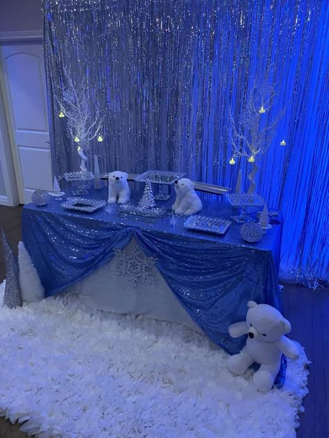 Winter Wonderland Pool Party, Winter Land Theme Party Ideas, 50th Winter Wonderland Party, Ice Princess Theme Party, Winter Ball Birthday Party, Winter Wonderland Party Theme Decor Table Decorations, Winter Party Ideas Decoration, Winter Wonderland Work Party, Winter Wonderland Christmas Party Decorations