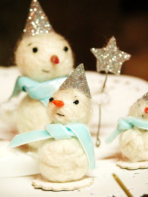 these guys look happy Noel Christmas, Christmas Love, Country Christmas, Christmas Joy, Christmas Inspiration, Christmas Cheer, Christmas Magic, Christmas Snowman, Favorite Holiday