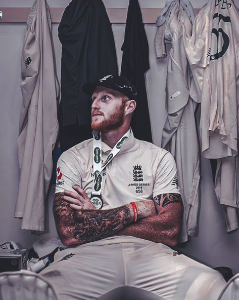 #OnThisDay Ben Stokes' 135* at Headingley in the Ashes 2019, sealed England's victory over Australia 🔥 - One of the Greatest test wins ever 🛐 Virat Kohli Portrait Photography, How To Tie Shoes, Ashes Series, Ben Stokes, Virat Kohli, Tie Shoes, Victorious, Portrait Photography, Australia