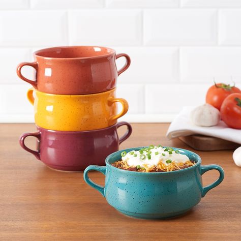 10 Soup Bowls That Make Dinner Look Like a Work of Art Bagel Bread Pudding, Cinnamon Bagel, Cinnamon Bagels, Soup Bowls Ceramic, Bagel Bread, Colorful Bowls, Chicken Noodle Recipes, Soup Bowls With Handles, Soup Dish