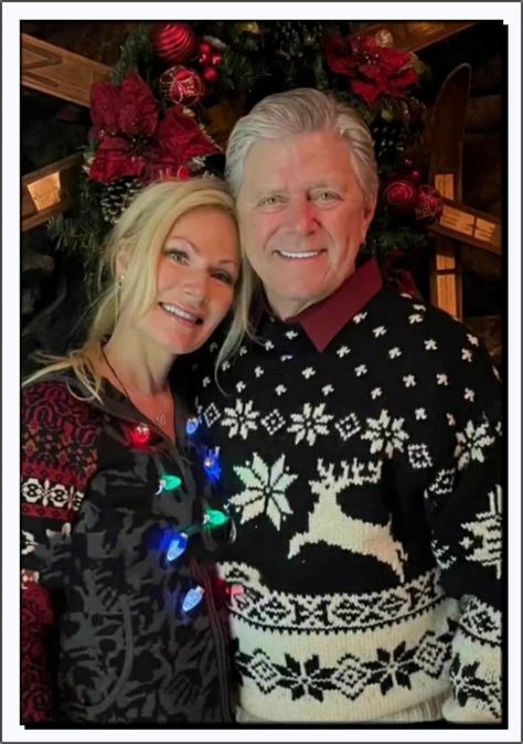 Peter Cetera & Girlfriend? Peter Cetera, Chicago The Band, Celebrity Stars, Rock N Roll Music, Rock Groups, Music History, Special People, Rock Bands, Music Artists