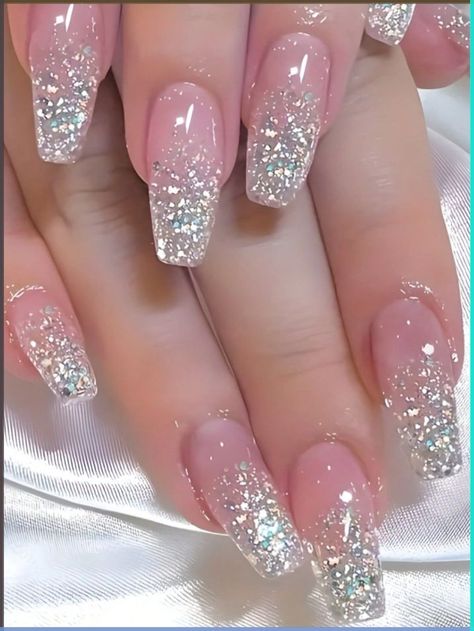 Diy Valentine's Nails, Glitter Gradient Nails, Pink Nail Colors, Silver Glitter Nails, Romantic Nails, Nail Art For Beginners, Nail Designs Valentines, Glamorous Nails, White Nail Designs