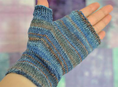 Fingerless Mittens Knitting Pattern Fingerless Mittens Knitting Pattern, Fingerless Mitts Knit, Fingerless Mittens Knit, Mittens Knitting Pattern, Fingerless Mittens Pattern, Quick Knitting Projects, Knitting Mittens, Mittens Knitting, Knitted Mittens Pattern