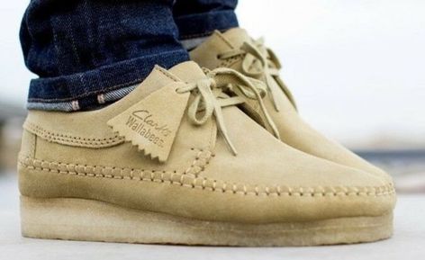 Clarks Wallabees Men, Wallabees Outfit, Clarks Shoes Mens, Clarks Originals Men, Neon Tiger, Clarks Wallabees, Runway Shoes, Men's Clarks, Stilts