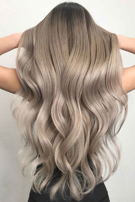 Gold Ash Blonde Hair, Ash Beige Hair, Cool Dark Blonde, Sombre Blonde, Blonde Hair Korean, Ash Blonde Hair Balayage, Sombre Hair, World Hair, Ash Blonde Hair Colour