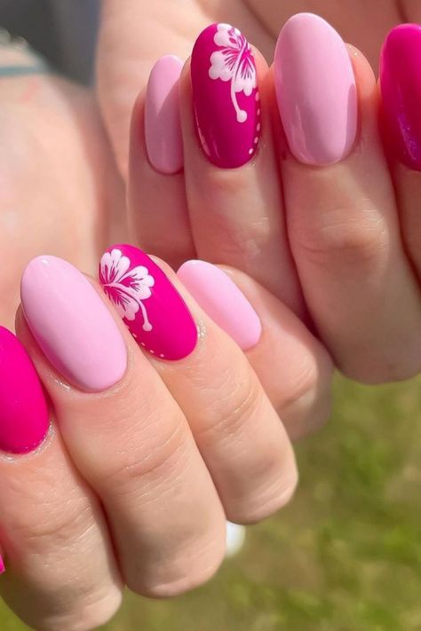 nail designs Pretty Nails For Summer Simple, Change Personality, Nails Challenge, Preppy Nails, Beach Nail, Tropical Nails, Bright Summer Nails, Amazing Nails, Pinterest Nails