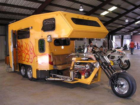 Vw Trike, Counting Cars, Custom Trikes, Bike Motor, Motorcycle Sidecar, Motorcycle Trailer, Futuristic Motorcycle, Trike Motorcycle, Motorcycle Camping