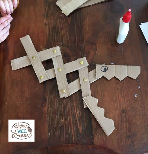 An awesome STEM activity for kids! These are such a quick and easy craft for kids that is full of learning. These cardboard dragons are awesome! Daily Writing Challenge, Cardboard Dragon, Paper Helicopter, Dragon Craft, Stem Crafts, Quick And Easy Crafts, Stem Activity, Dragon Crafts