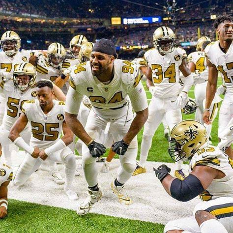 New Orleans Saints Dope Wallpaper, Saints Gear, Nfl Uniforms, Nfl Saints, Diva Den, Tiger Stadium, Lsu Tigers Football, Nfl Football Pictures, Texans Football