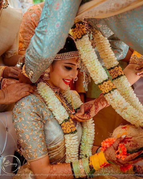 Darling Krishna and Milana Nagaraj’s wedding pictures! | Fashionworldhub Milana Nagaraj Wedding, Darling Krishna And Milana Nagaraj, Milana Nagaraj, Arrange Marriage, Indian Wedding Garland, Indian Wedding Poses, Indian Marriage, Flower Garland Wedding, Indian Wedding Photography Couples