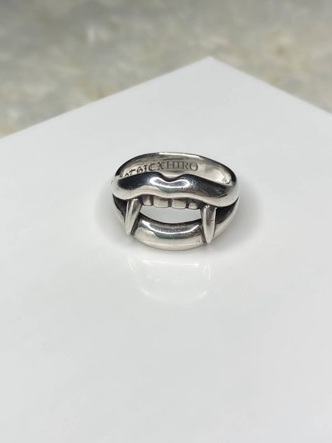 Yohji Yamamoto RARE Vampire Silver Ring GOTHICXHIRO Yohji Yamamoto Yohji Yamamoto Jewelry, Yohji Yamamoto Vampire Ring, Yohji Yamamoto Accessories, Monster Ring, Vampire Ring, Yoji Yamamoto, Rich Fashion, Vampire Fangs, Mens Trendy Outfits