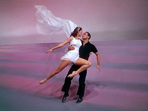 Swann's Way, Cyd Charisse, Old Hollywood Movie, Rita Moreno, Old Movie, Gene Kelly, Singing In The Rain, Film Inspiration, Movie Couples