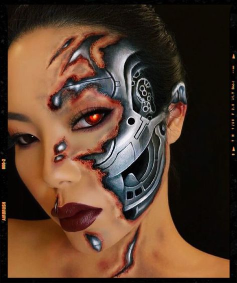 Sci Fi Face Paint, Terminator Makeup Halloween, Robotic Makeup Look, Cool Full Face Makeup Art, Airbrush Body Art, Robot Halloween Makeup, Robot Makeup Halloween, Robot Makeup Cyborgs, Airbrush Halloween Makeup