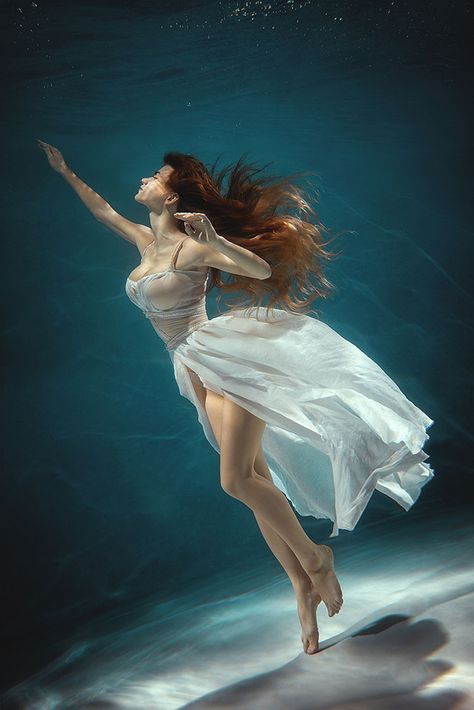 Woman In Lake Photography, Floating Pose Reference Photo, Under Water Pose Reference Drawing, Standing In Water Drawing, Floating Woman Reference, In Water Pose Reference, Under Water Photoshoot Ideas, How To Draw Wet Clothes, Underwater Poses Reference