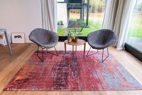 POPULAR: Nassau Red Rug, a flat-woven cotton chenille modern abstract rug that is suitable for use with underfloor heating (5 sizes) https://www.therugswarehouse.co.uk/red-rugs/nassau-red-rug.html #TheRugsWarehouse #London Jacquard Loom, Sandy Shores, Decoration Originale, Buy Rugs, Shaggy Rug, Sisal Rug, Luxury Rug, Nassau, Abstract Rug