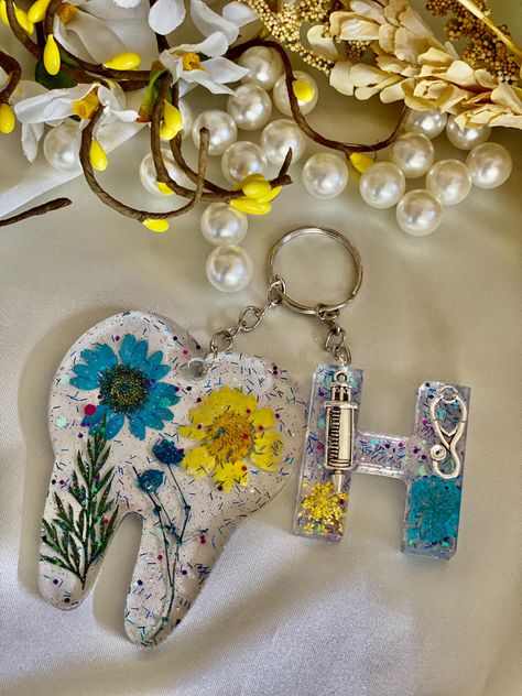 Dentist theme handmade resin keychain Hygiene School, Dental Hygiene School, Dental Gifts, Makeup Brushes Guide, Teeth Shape, Resin Keychain, Dental Hygiene, Resin Art, Makeup Brushes