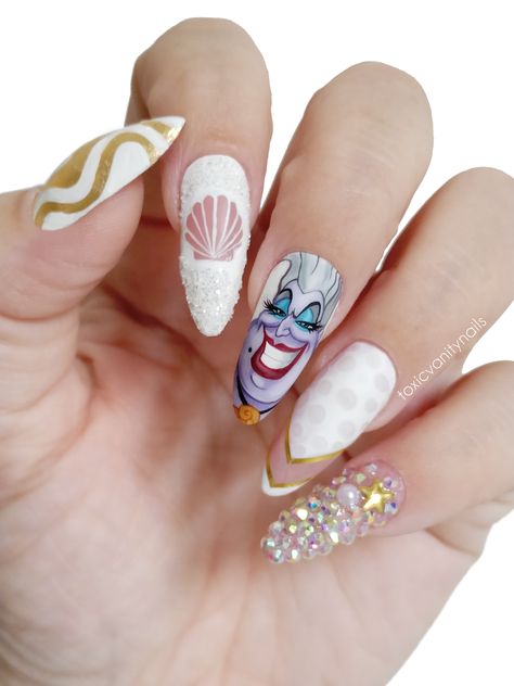 Disney Ursula, Halloween Nails, Follow Me, Cool Designs, Nail Art, The Incredibles, My Style, Nails, Halloween