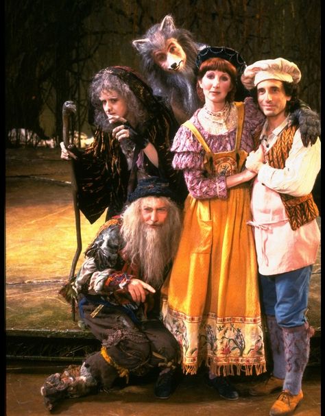 From left, Bernadette Peters, Tom Aldredge, Robert Westenberg, Joanna Gleason and Chip Zien in the original Broadway production of ‘Into the Woods.’ Into The Woods Witch, Into The Woods Musical, Into The Woods Movie, Broadway Costumes, Musical Theatre Broadway, Bernadette Peters, Theatre Geek, The Martin, Musical Plays