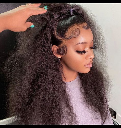 Half Down Ponytail, Half Up Half Down Ponytail, Down Ponytail, Ponytail Curly, Laid Edges, Exotic Hairstyles, Birthday Hairstyles, 360 Lace Wig, Hair Ponytail Styles