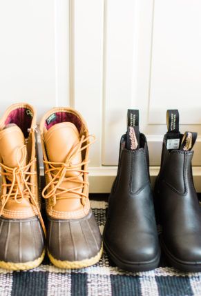 My 4 Favorite Cold-Weather Winter Boots - Dr. Martens Pascal Virginia 8-Eye Combat Boot, L.L.Bean Duck Boots, Blundstone Dress Boots and UGG Classic II Genuine Shearling Lined Short Boot Ll Bean Womens Outfits, Ll Bean Boots Women, Bean Boots Outfit 2023, Bogs Boots Outfit, Blundstone Winter Outfit, Muck Boots For Women Outfits, Bean Boots Outfit Winter, Womens Winter Boots Outfits, Blundstone Fashion