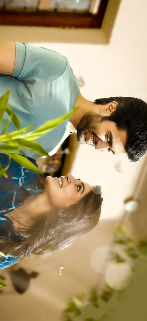 Vijay Deverakonda Samantha Kushi❤️🤗 Aradhya Song Images, Vijay Devarakonda Samantha Khushi, Khushi Movie Samantha, Aradhya Song, Samantha Wallpaper, Kushi Movie, Vijay Deverkonda, Samantha Prabhu, Vijay Deverakonda